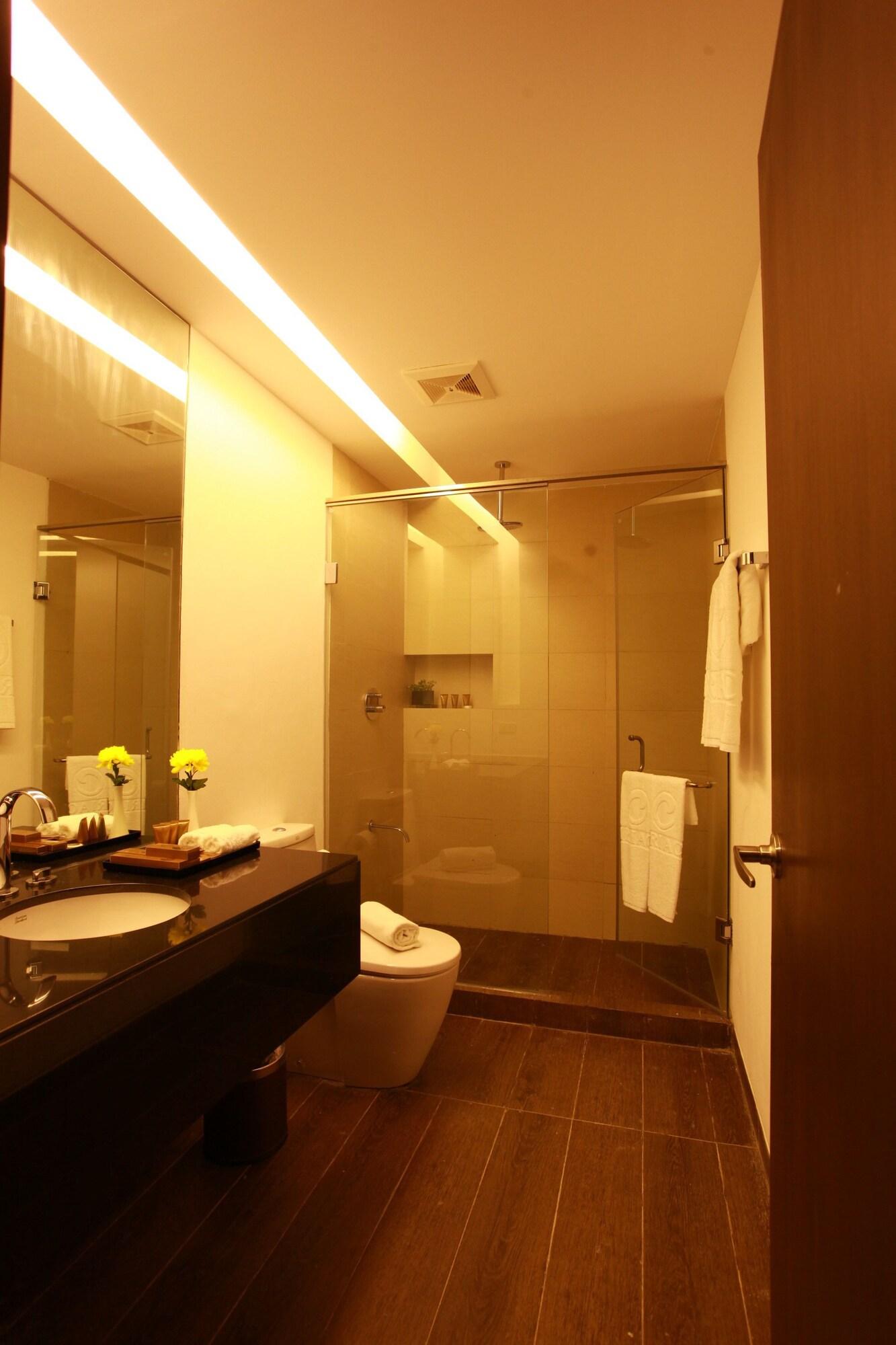 Ciriaco Hotel And Resort Calbayog Exterior foto